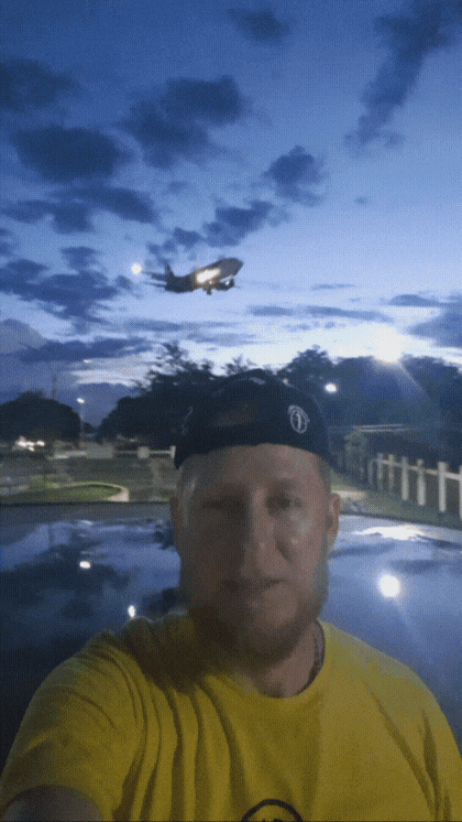 GIF_20240609_224744_124.gif