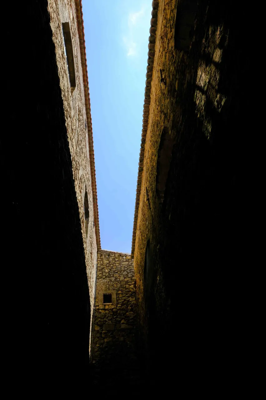 Up.jpg