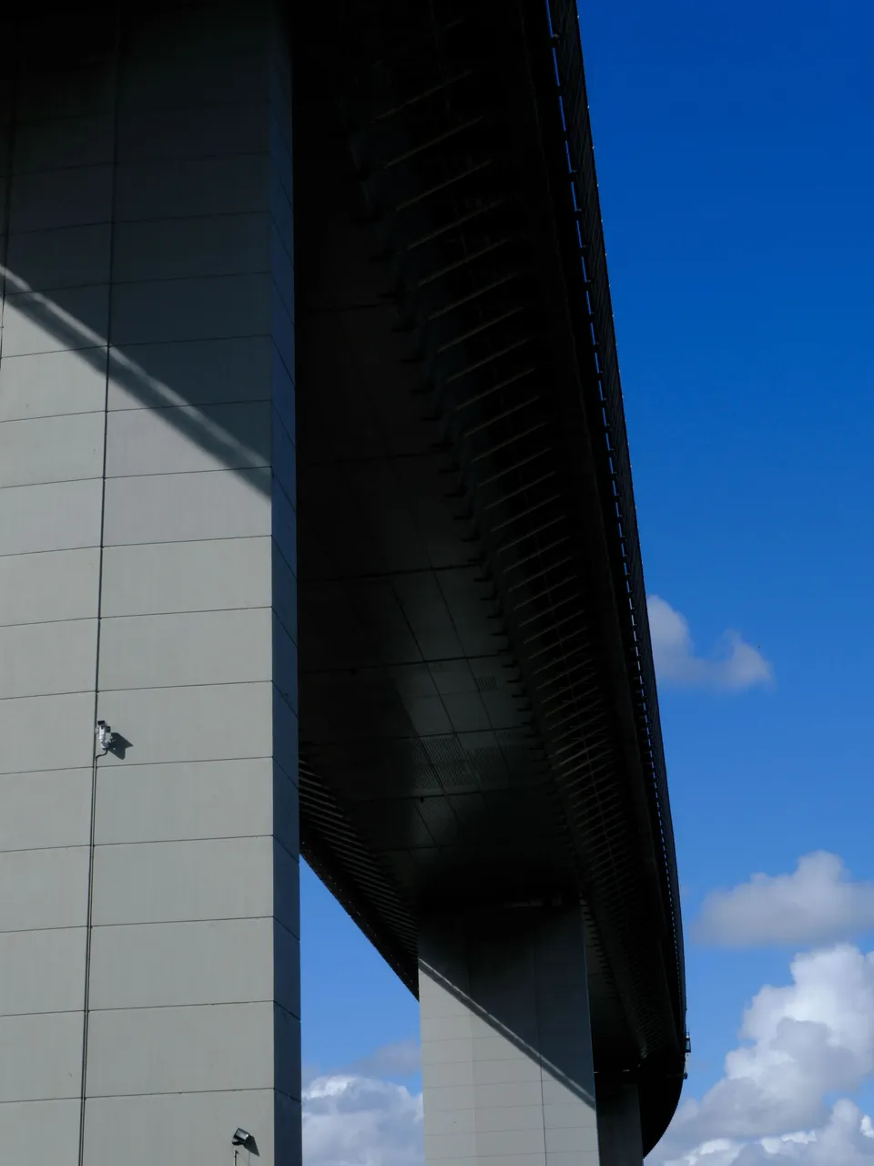 Under the bridge2 (1 of 1).jpg
