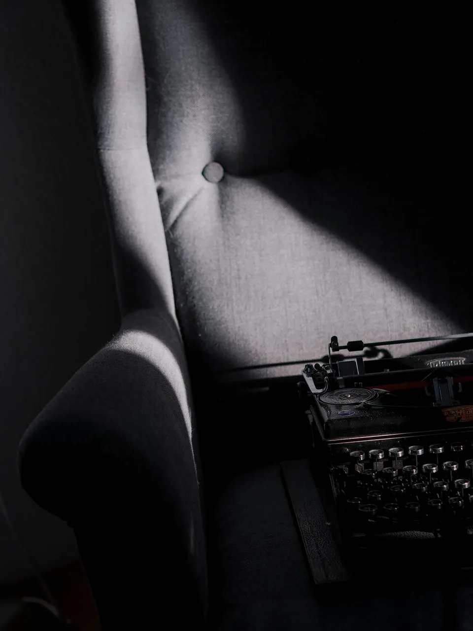 laura-chouette-ezkLuQEY-Jo-unsplash (1).jpg