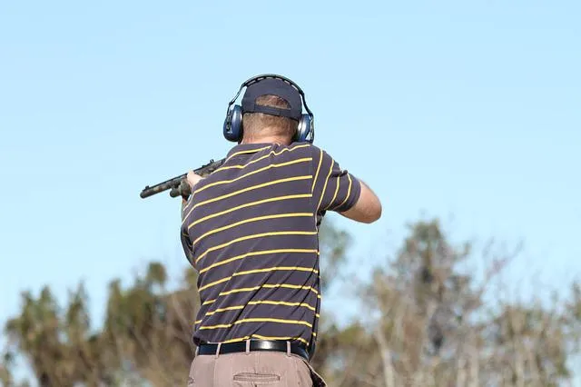 shooting-gf2b9856d0_640.jpg