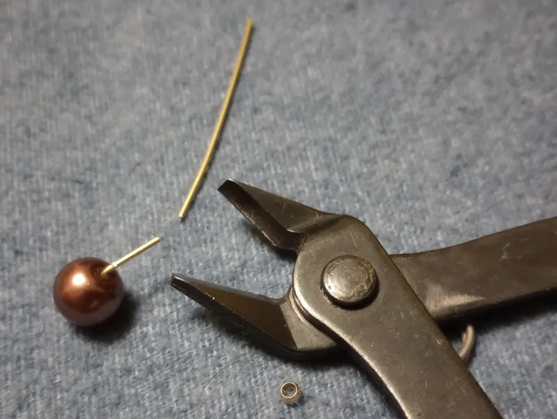 ornament clip.jpg
