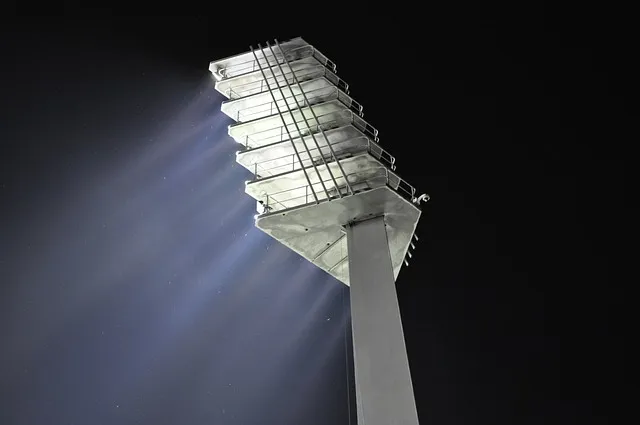 floodlight-g8f71ca849_640.jpg
