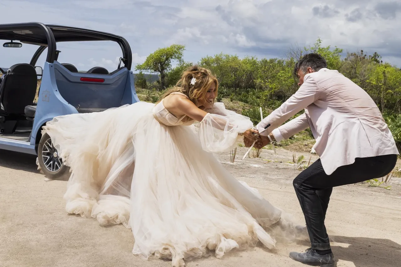 Una_boda_explosiva-680475524-large.jpg