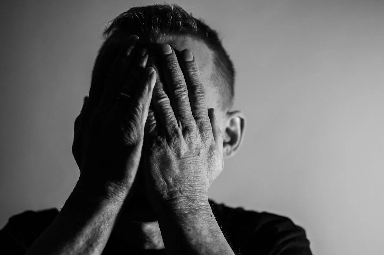 depression-g8a9ab5030_1280.jpg
