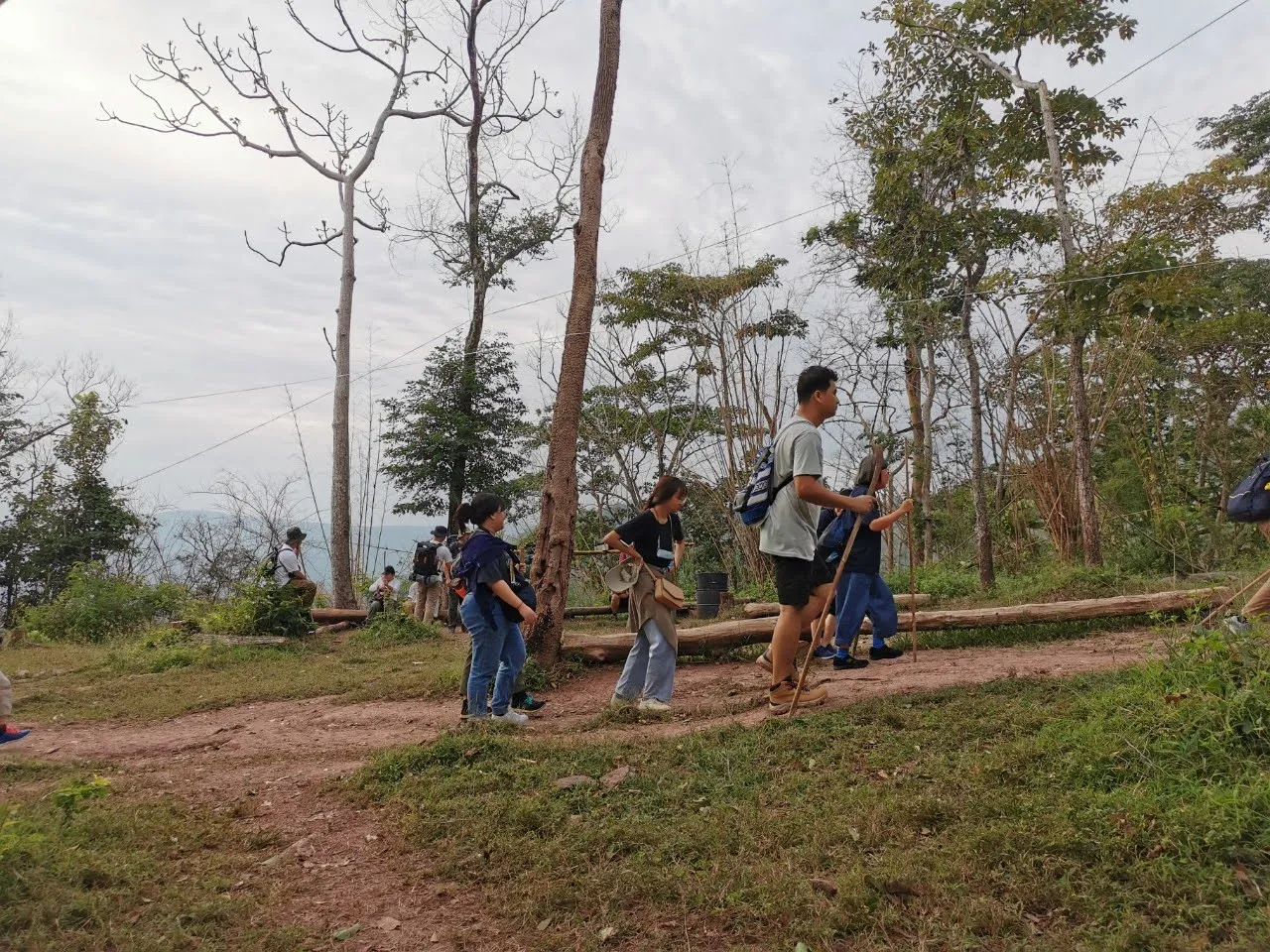 LINE_ALBUM_Phu kradeung_231007_34.jpg