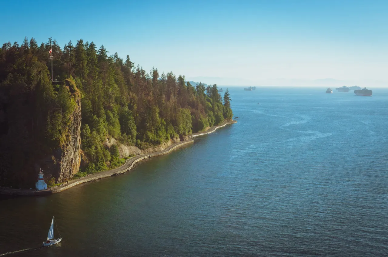 west side facing open water with prospect no bridge.jpg