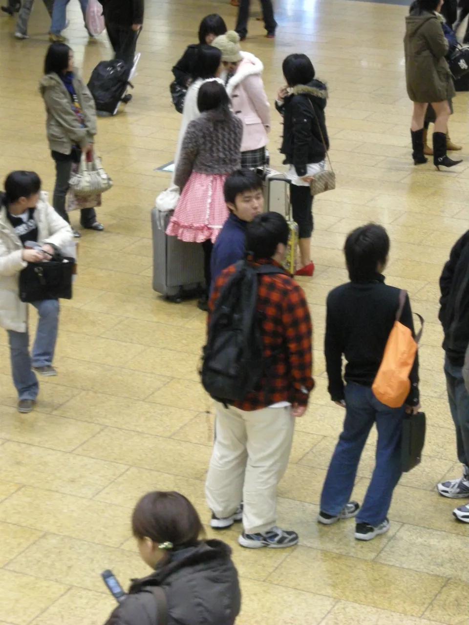 162-Cupie doll waiting in Nagoya Station.JPG