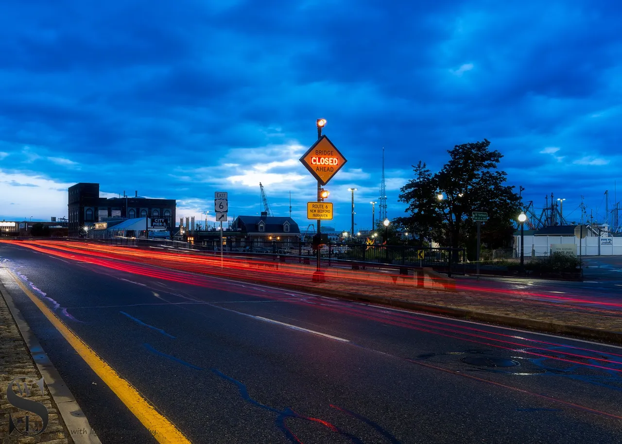 more light trails-3.jpg
