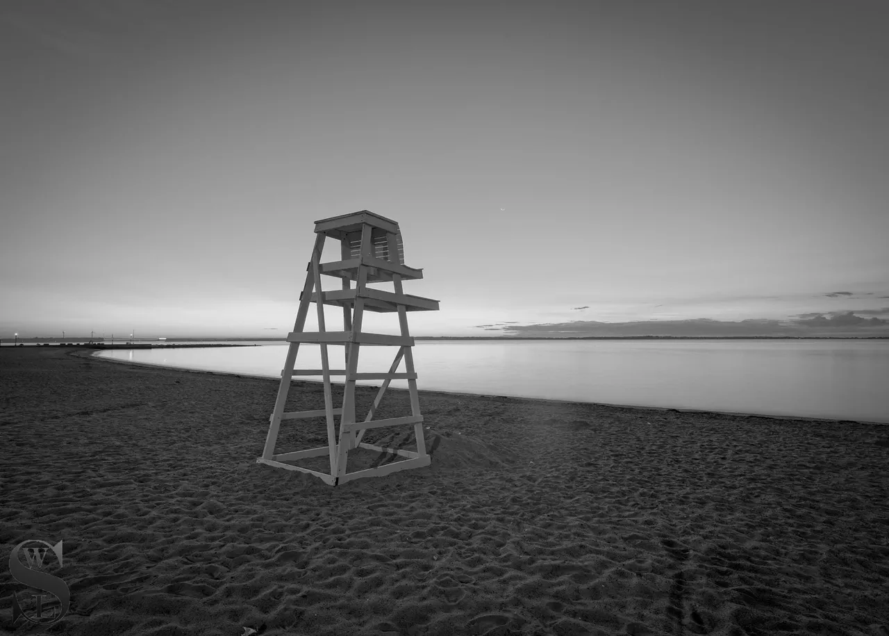 life guard towers-4.jpg