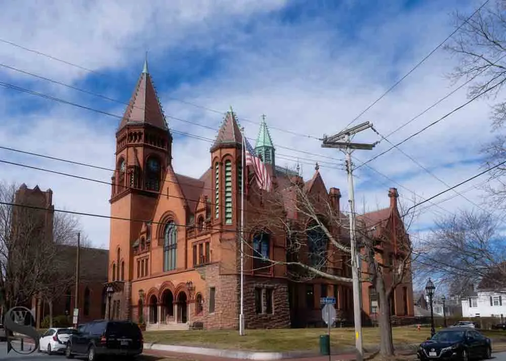 cool buildings in fairhaven-2.jpg