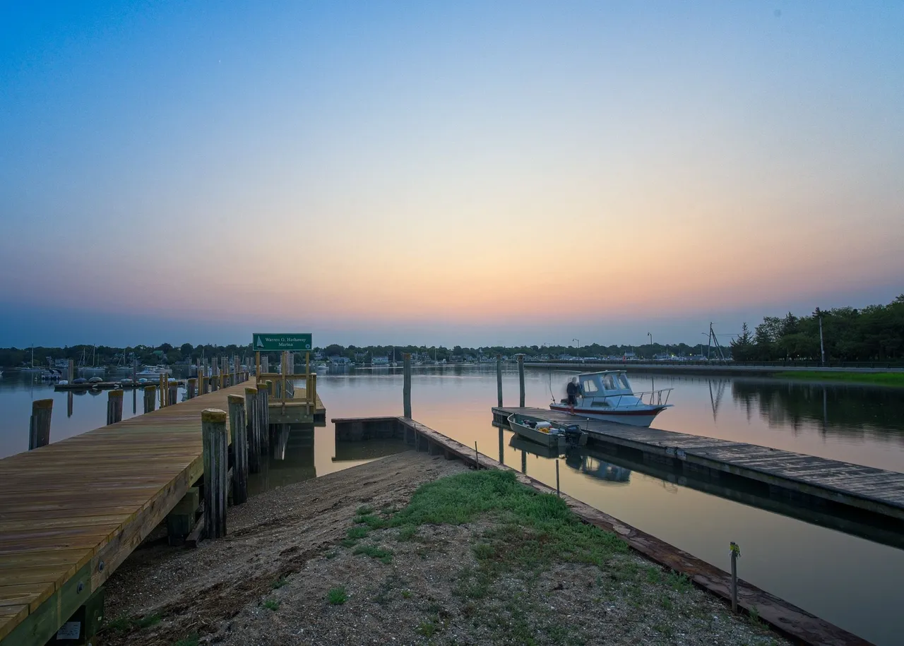 warren g hathaway marina-3.jpg