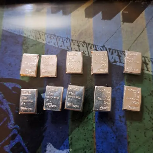 10 loose Valcambi 1 gram silver bars.
