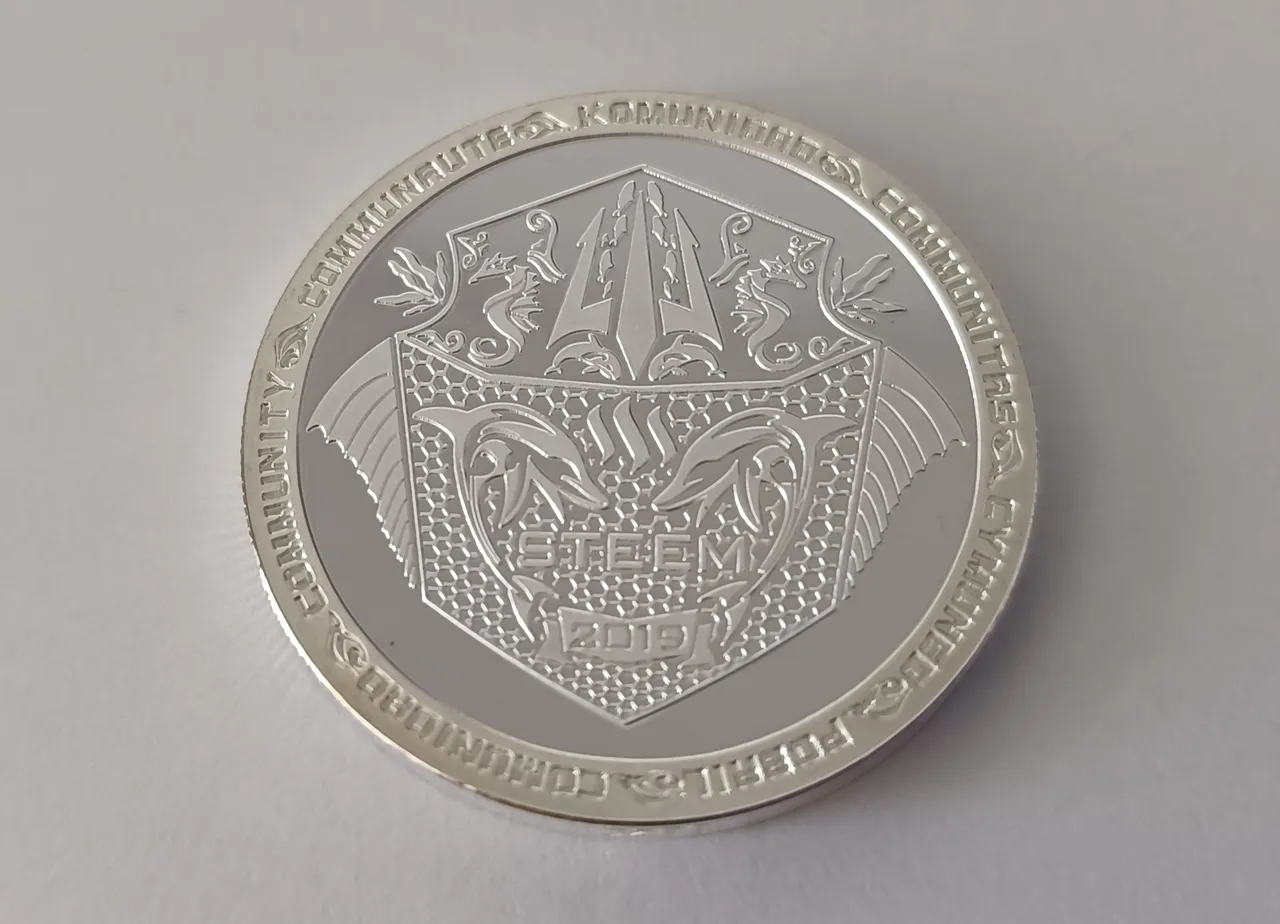 2019 Steem Silver Round (2).jpg