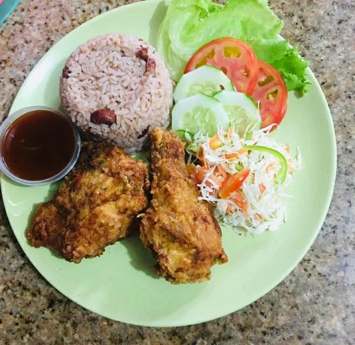 jamaican rice and peas and fried chicken