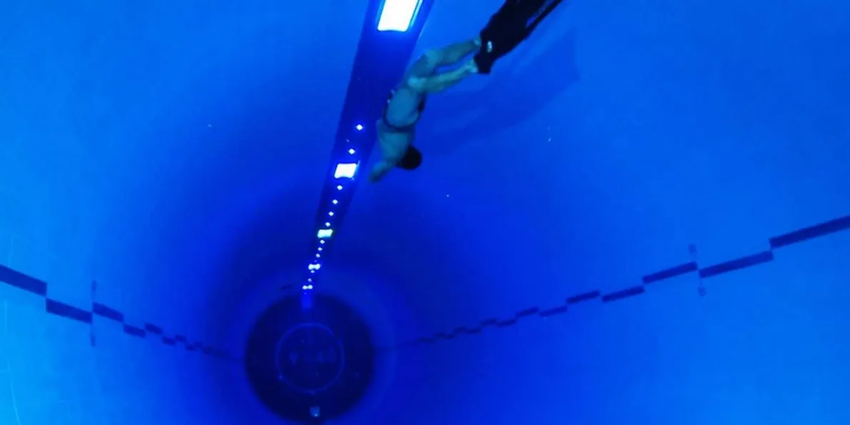 this-is-the-deepest-swimming-pool-in-the-world.jpg