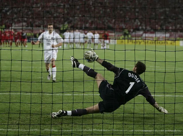 1410107434458_wps_42_Andriy_Shevchenko_watches.jpg