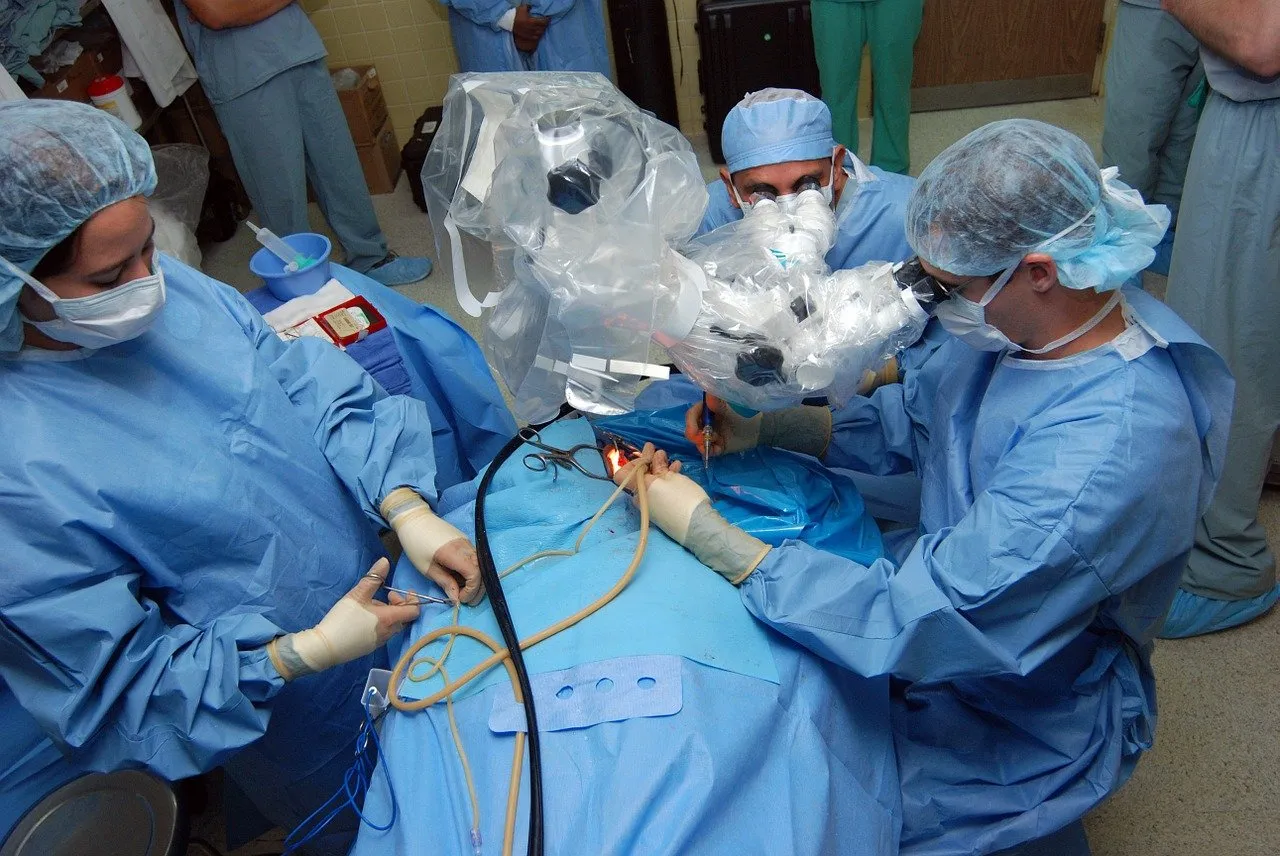 surgery708507_1280.jpg