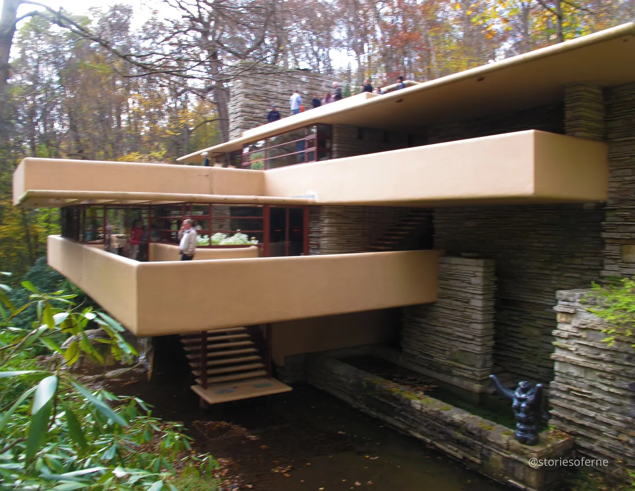 FALLINGWATER 15.jpg