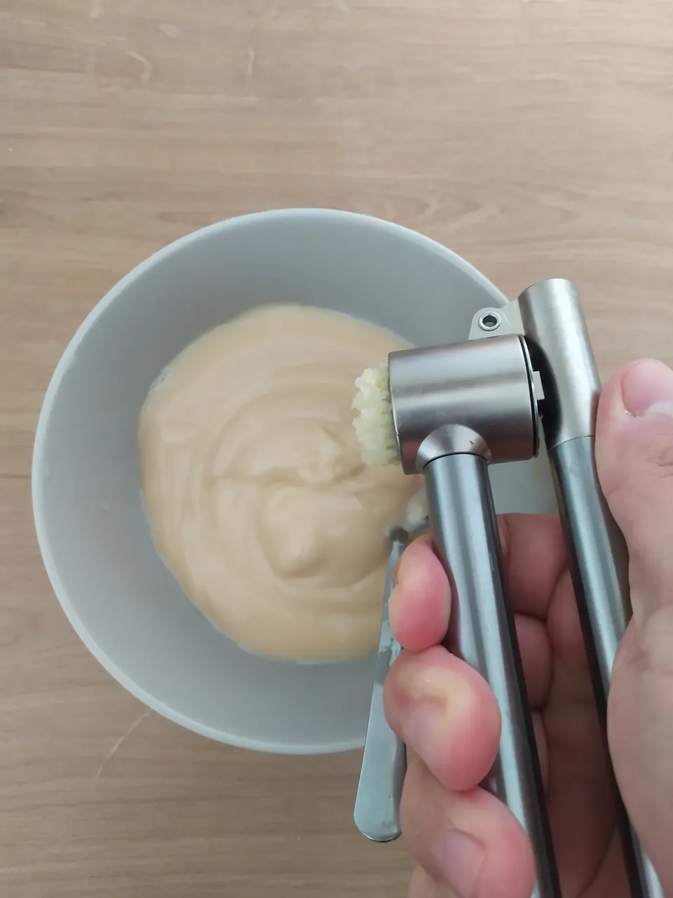 "garlic.jpg"