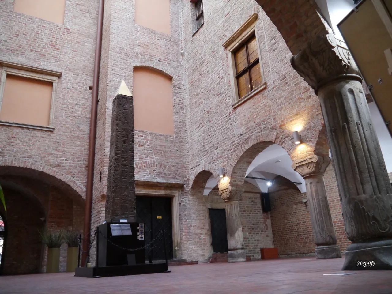 muzeum.JPG