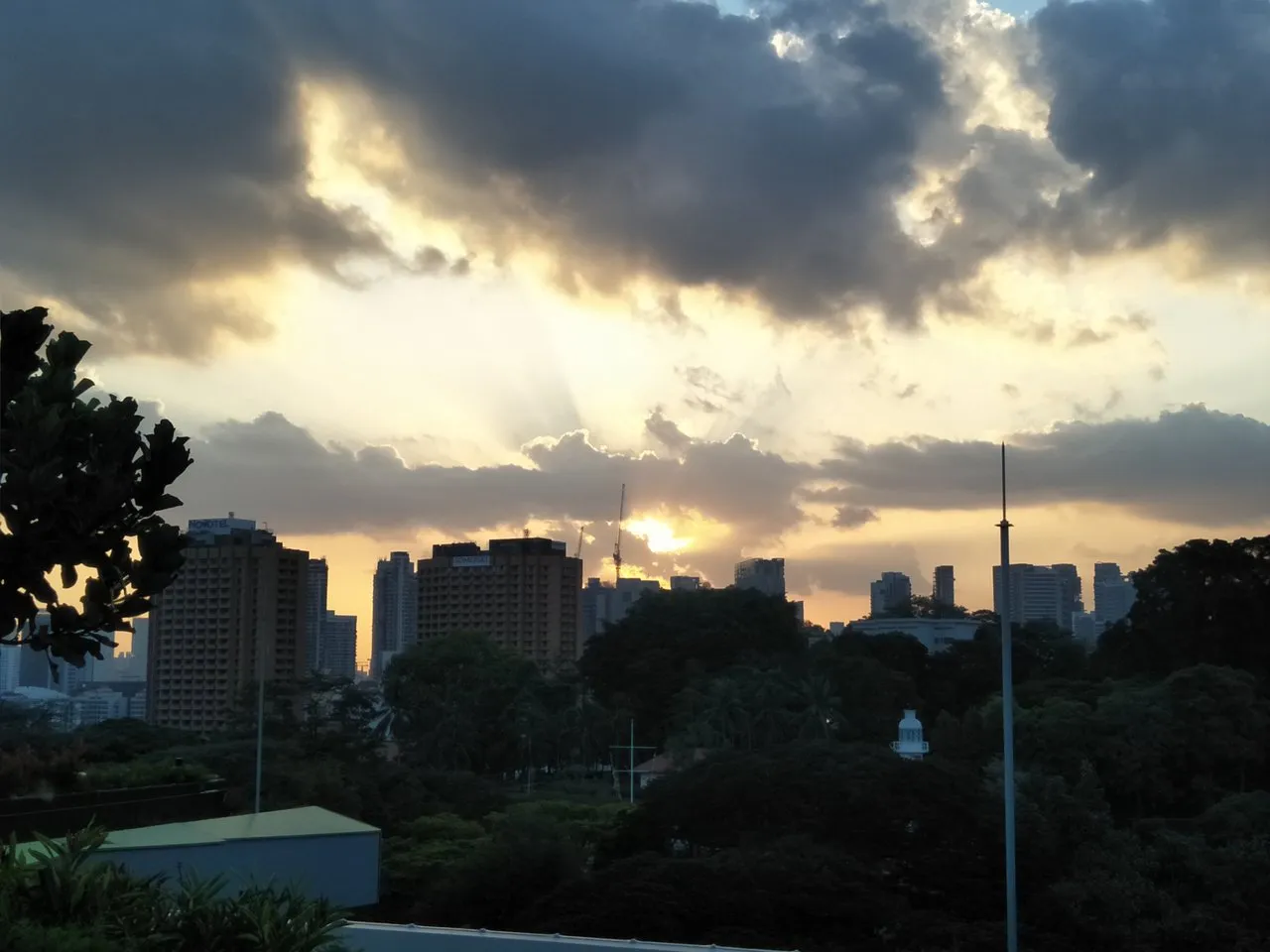 Sun 1.jpg