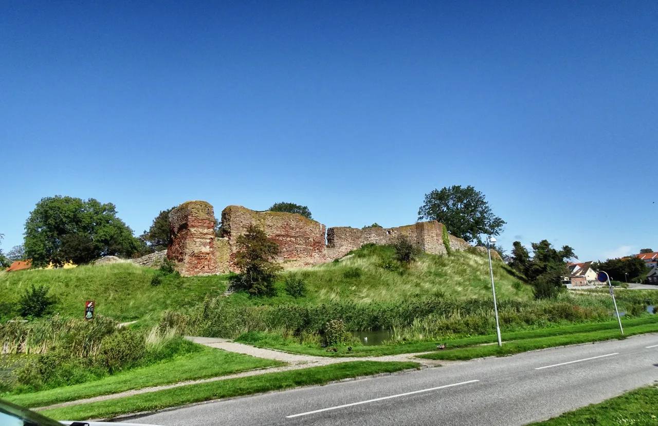 Demolished walls of the fortress