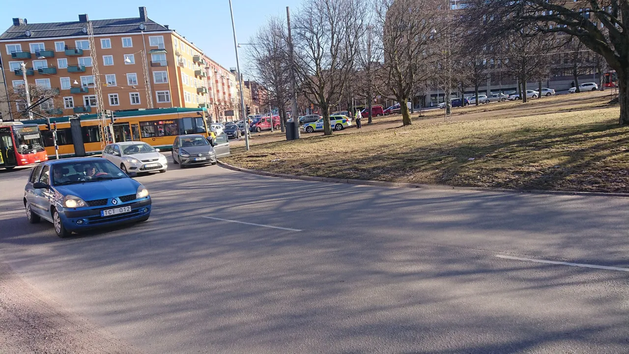 tram2.jpg