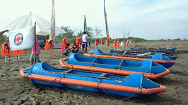 boat1.jpg