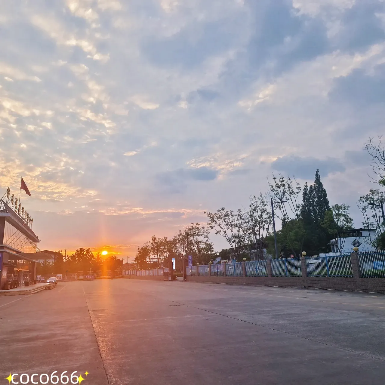 l1Cl1Eua7ijhUshK_MEITU_20250622_191256006_batch_1_1750590985228.webp