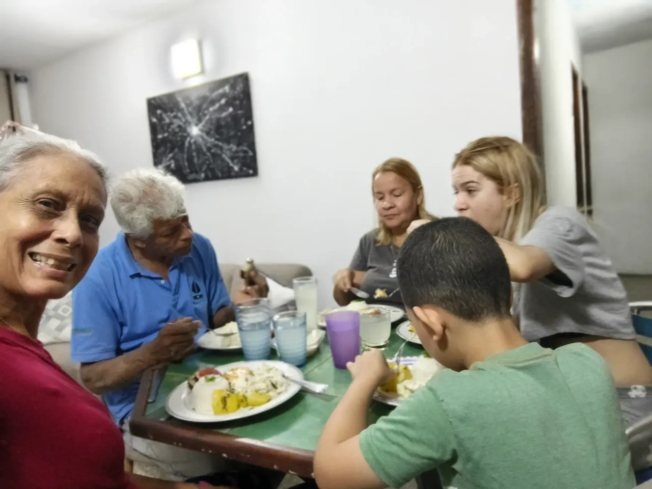 hsx6HuIrlryeyY4K_IMG_20241006_143317_824.webp