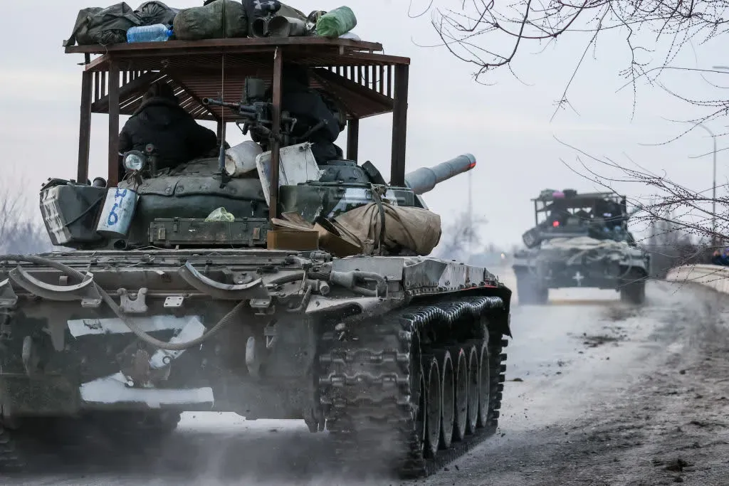 Russias-invasion-of-Ukraine-is-baffling-military-analysts.webp