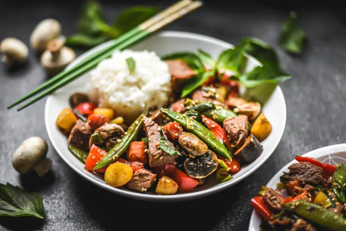 30-Minute Thai Basil Asian Steak Stir-Fry (3).jpg