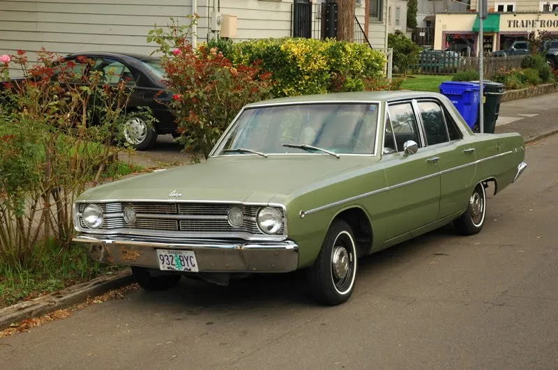 Dodge Dart.jpg