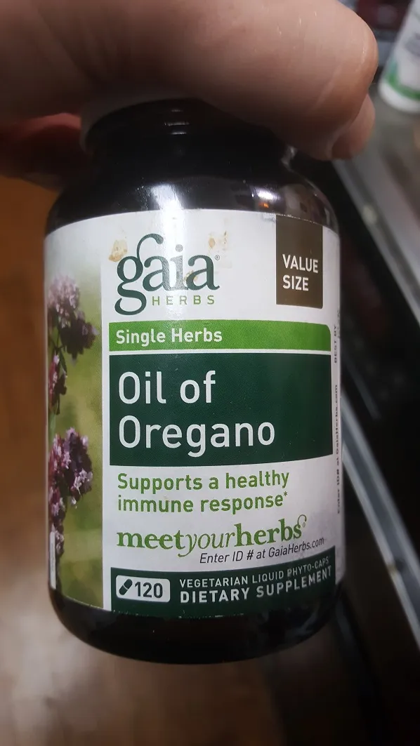 oiloforegano.jpg