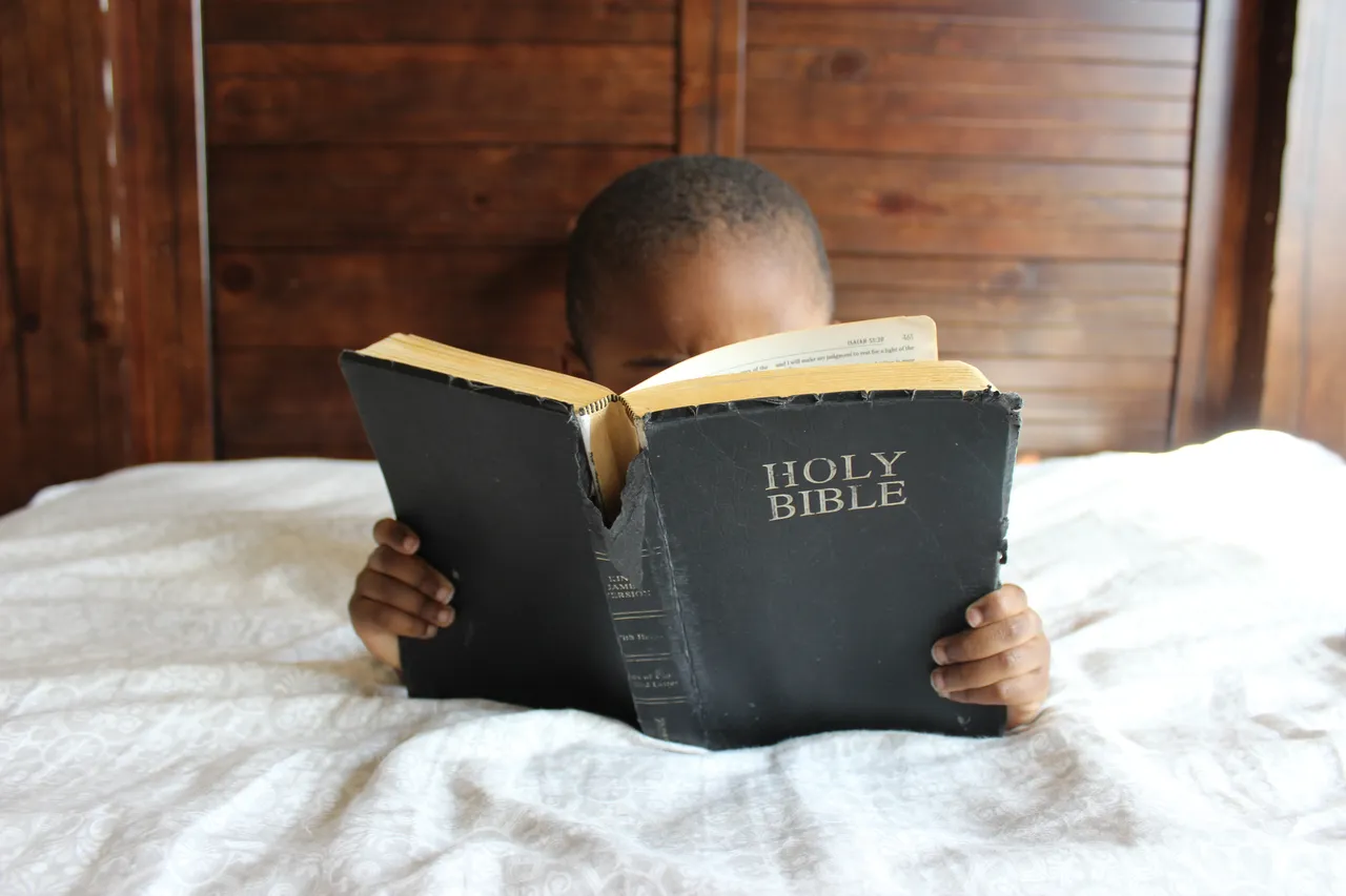 child-945422.jpg