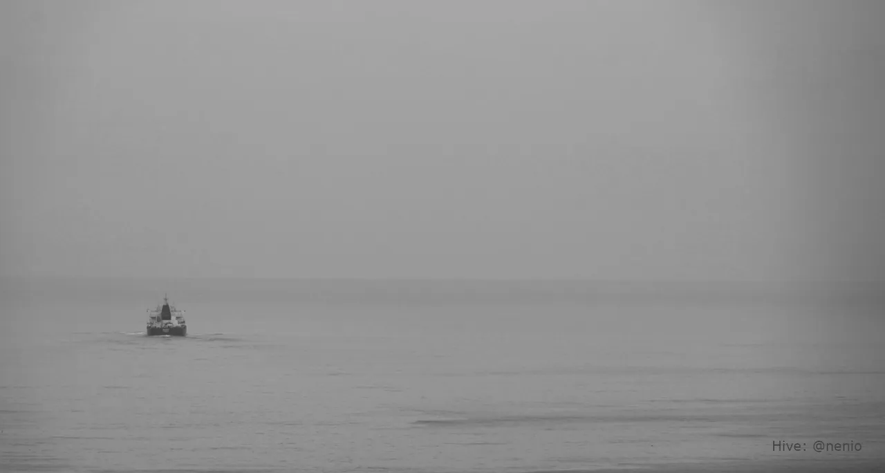 minimalism-002-bw.jpg