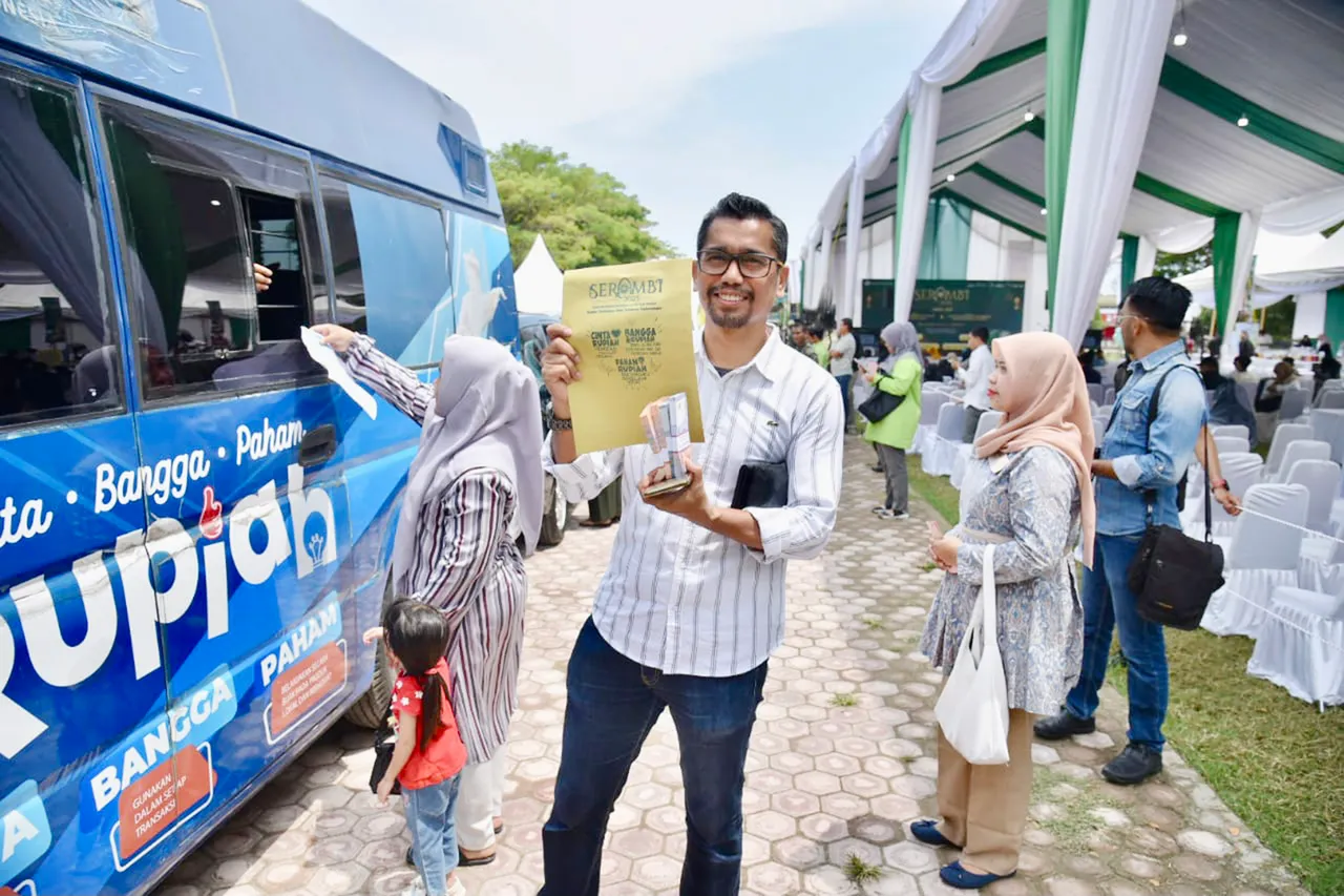 Tukar Rupiah_02.jpg