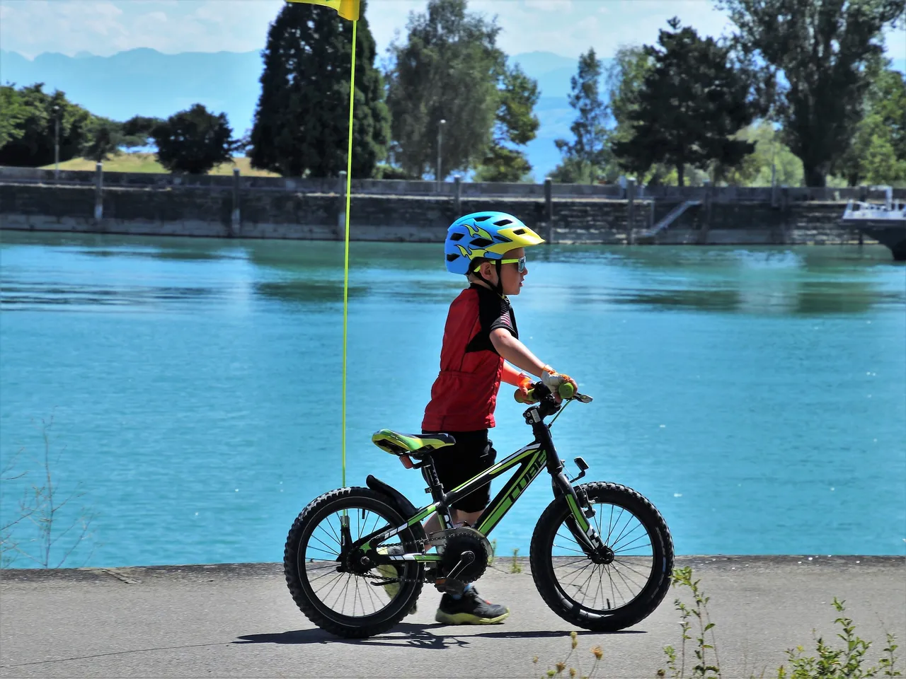 bike-3604879_1920.jpg
