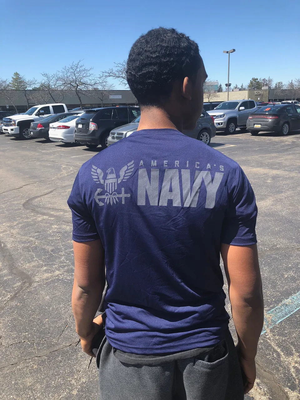 https://s3.us-east-2.amazonaws.com/partiko.io/img/cgbartow-salute-you-sailor-1532446315536.png