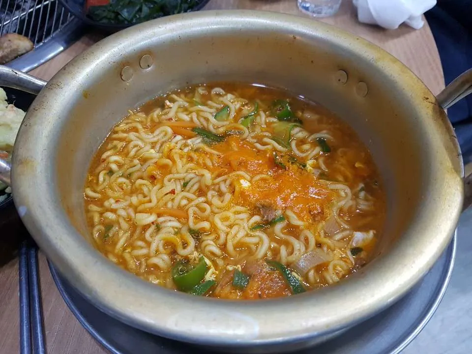 라면.jpg