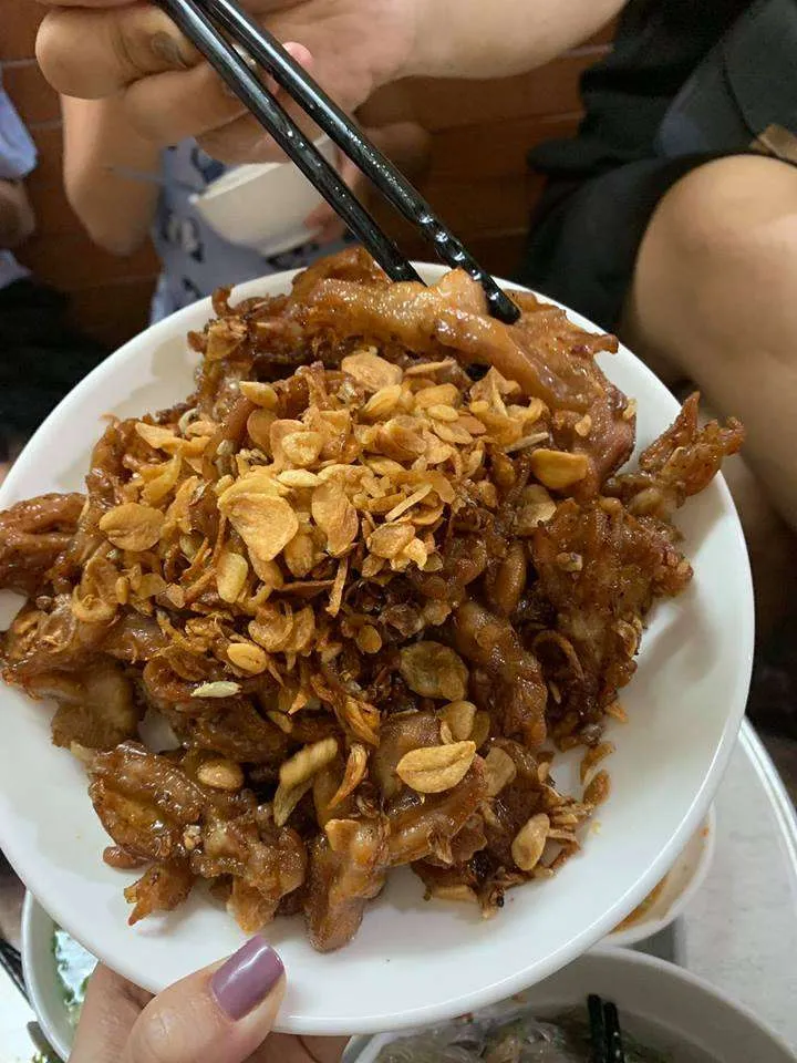 ngan3.jpg