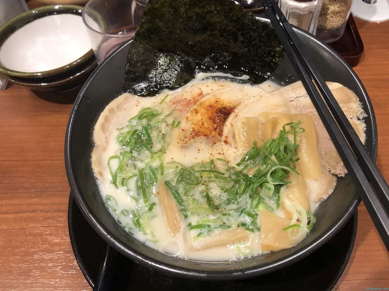 Darumanome_Ramen_Akihabara_2.jpg