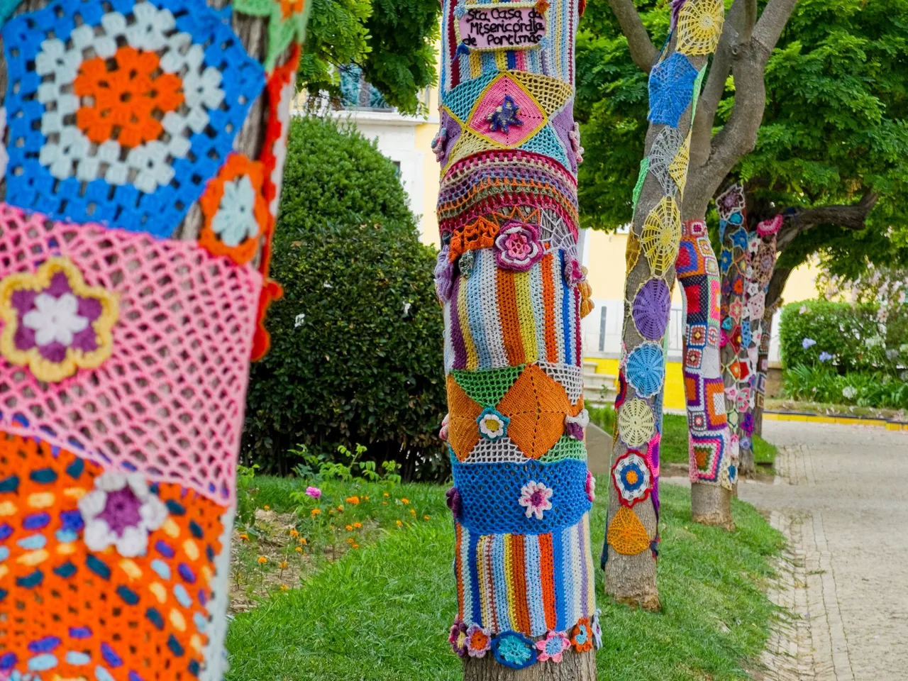 yarn-bombing-day.jpg