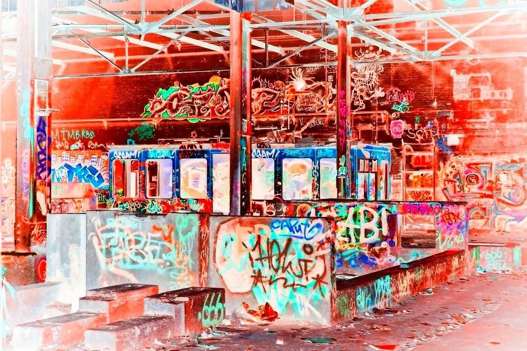 red-neg-graffiti.jpg