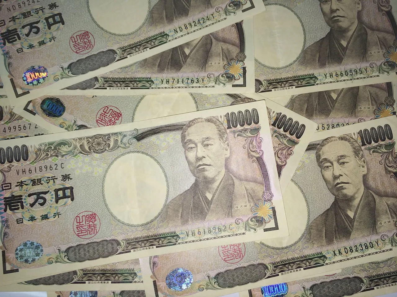 yen-2177672_1280.jpg