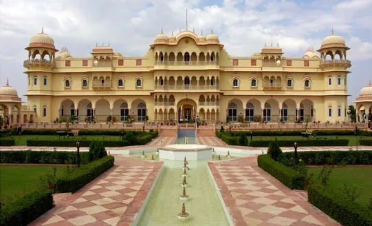 Nahargarh Fort.jpg