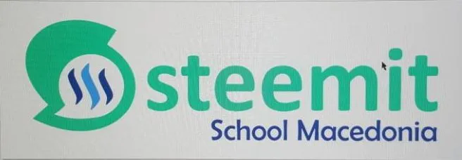 Steemit School.jpg