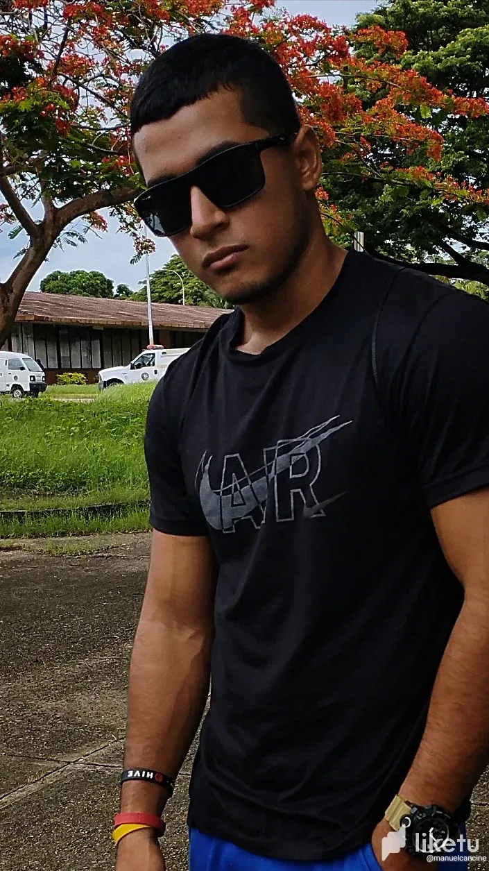 clhzrfvic019p6wsz1txse9fi_20230522_231512_128.webp