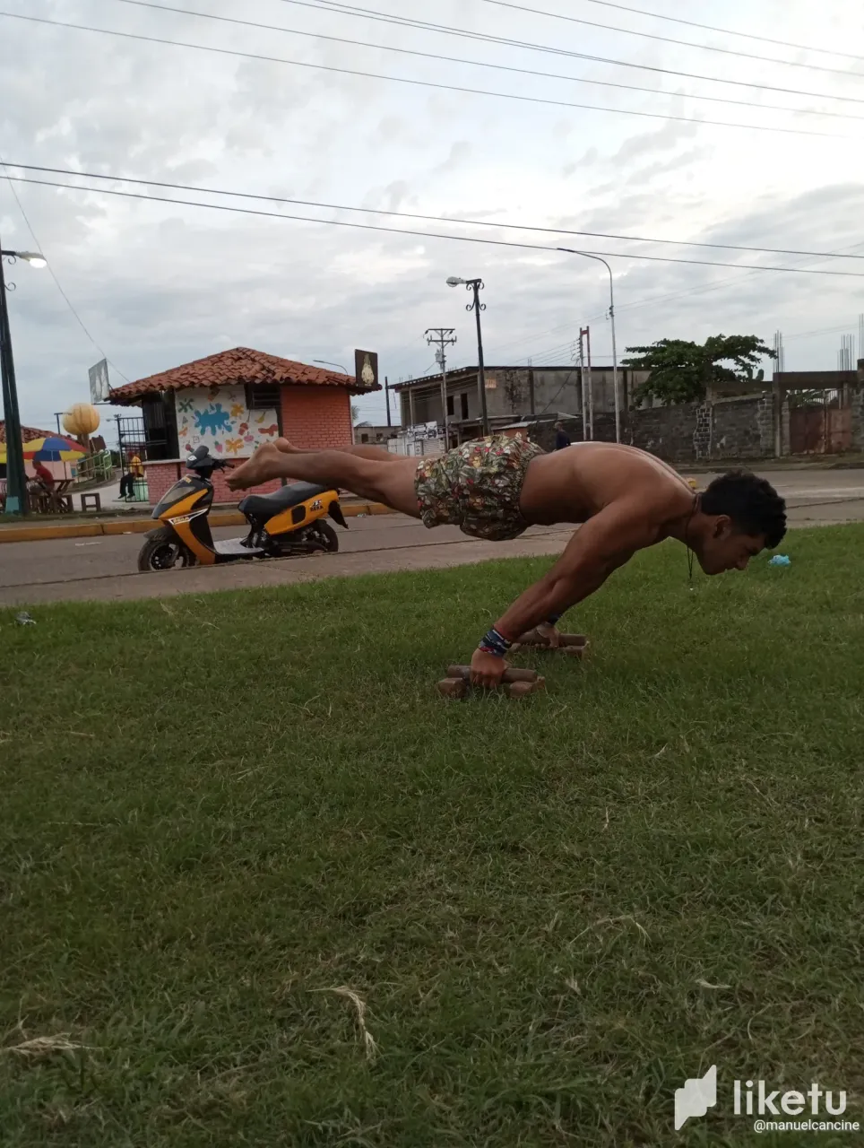 cllqngxns00suamsz5vz30bco_IMG_20230823_183445.webp